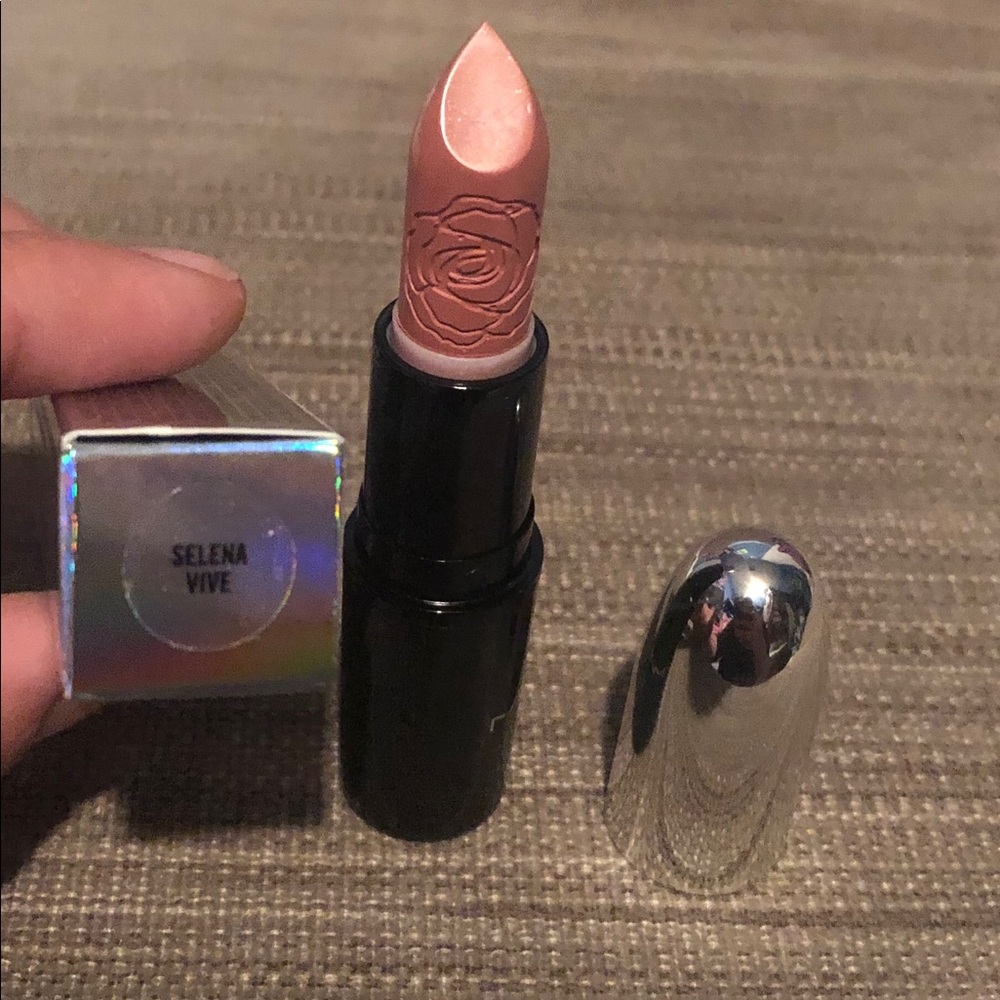 MAC Selena La Reina lipstick